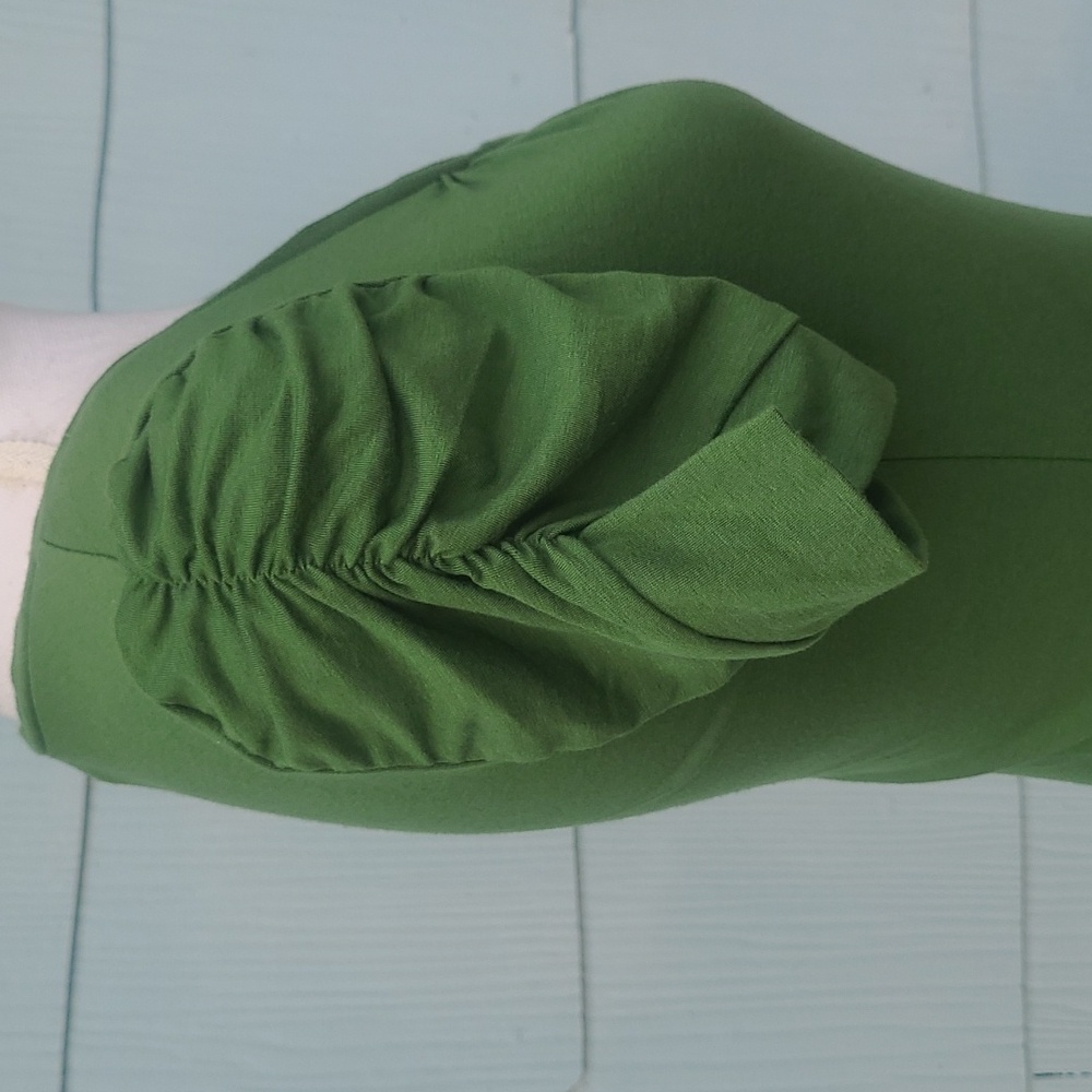 Tee - Picture 2 of 5